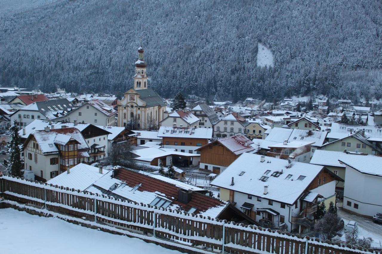 Ferienwohnung Auszeit Stubai 플메스 외부 사진