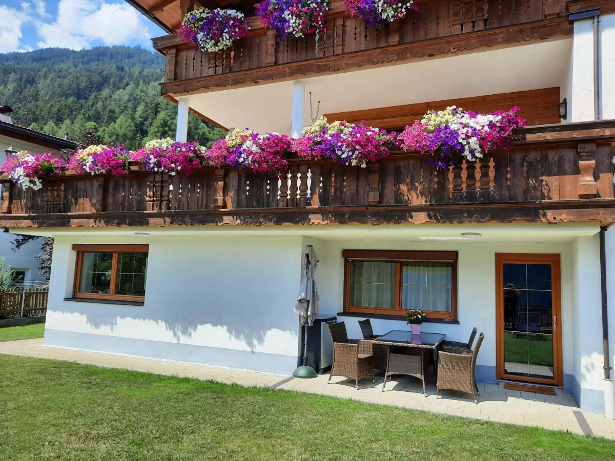 Ferienwohnung Auszeit Stubai 플메스 외부 사진